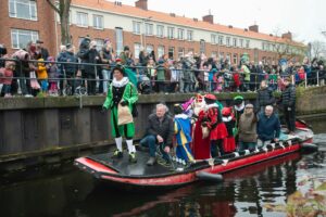 De Sint is weer in het dorp!
